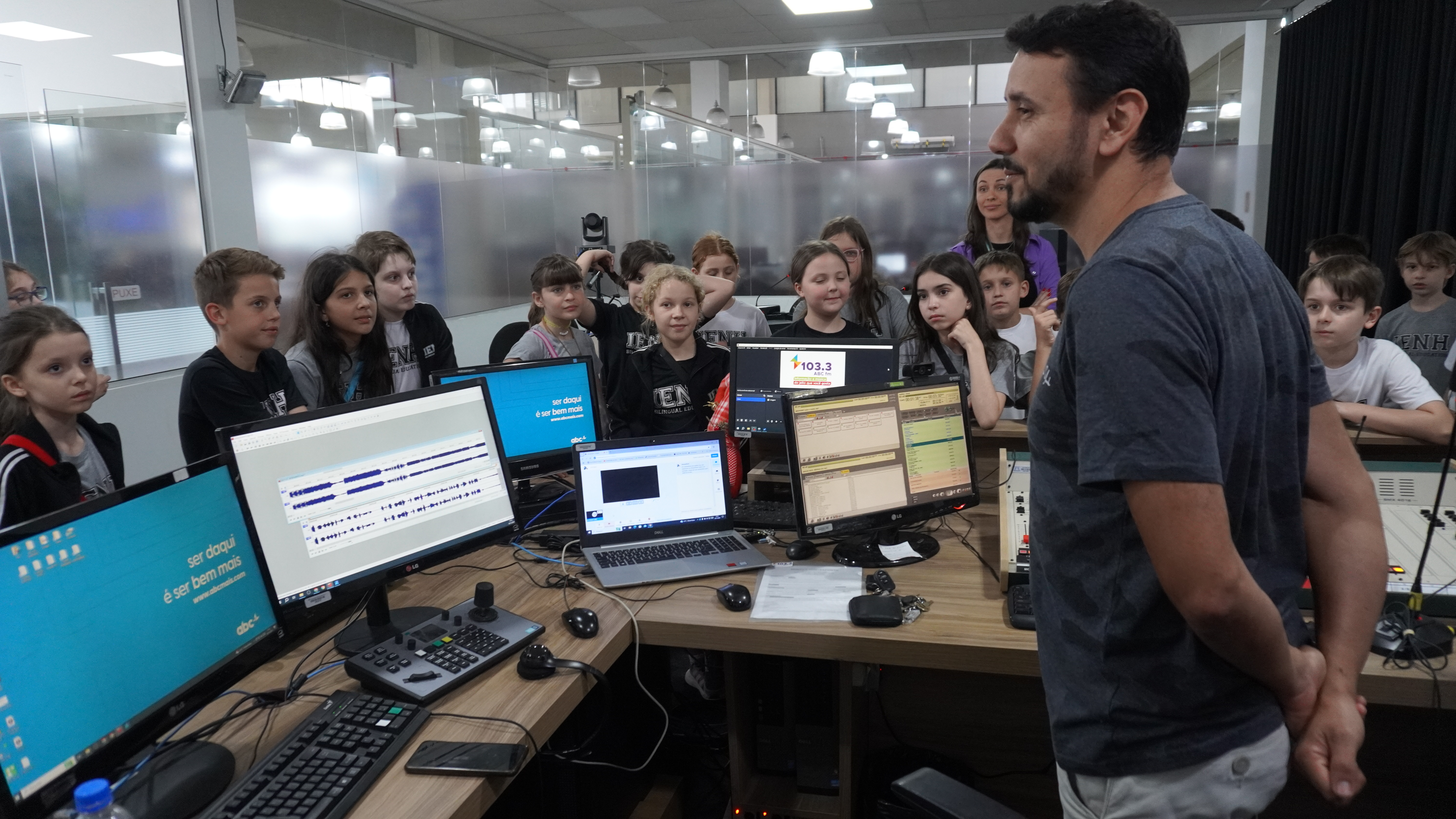 Unidade Oswaldo Cruz visita o Grupo Sinos