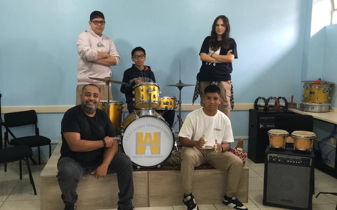 A música como aliada na formação dos jovens