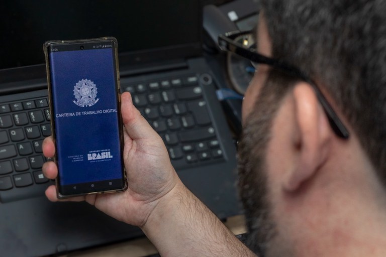 App da Carteira de Trabalho Digital