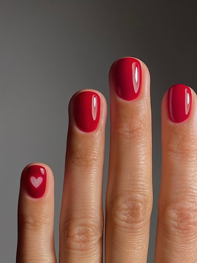 7 cores de esmalte elegantes que ficam perfeitas em unhas curtas