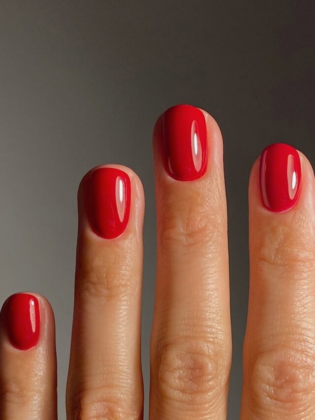 7 cores de esmalte que toda mulher deve ter para unhas elegantes