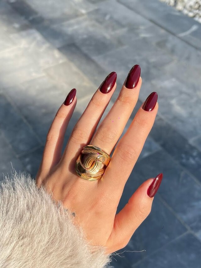 Unhas chiques e elegantes: 4 cores de esmalte que s&atilde;o tend&ecirc;ncia