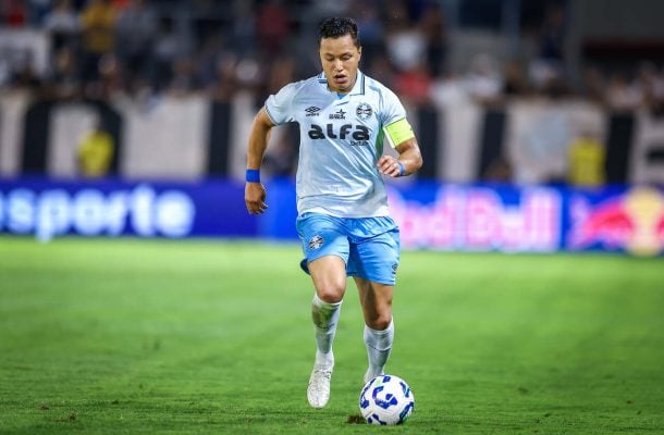Marlon considera Grêmio sem inspiração: “Podíamos tentar marcar até amanhã”