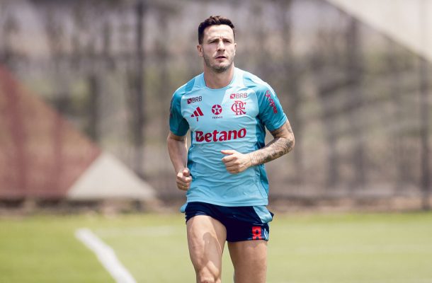 Saúl treina à parte em reapresentação do Flamengo