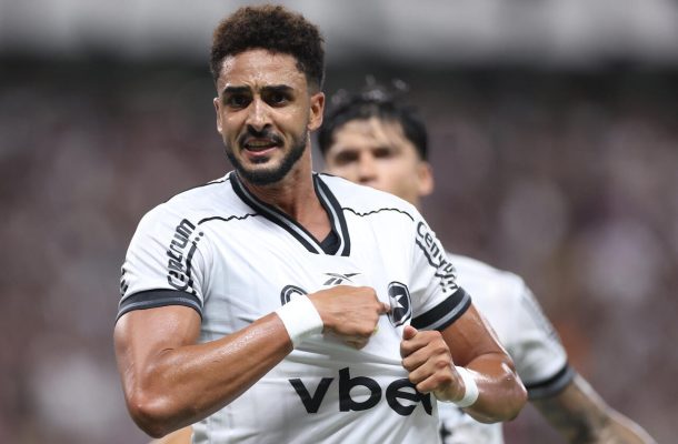 Botafogo passa pelo Ceará e se consolida na quinta posição