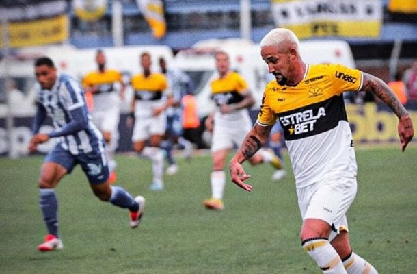 Com gol no último lance, Criciúma busca empate com Avaí pela Série B