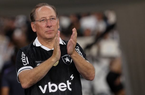 Textor fala em manter o Botafogo na Eagle