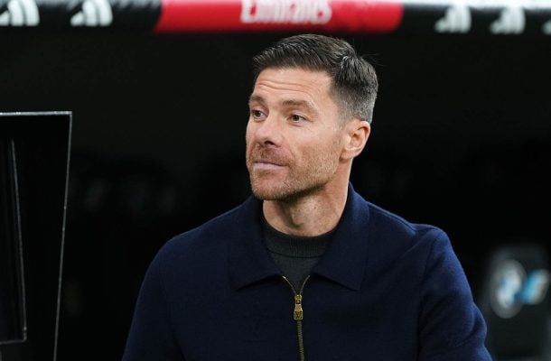 Liverpool define Xabi Alonso como prioridade para substituir Arne Slot