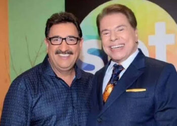 Carlos Massa, o Ratinho, com Silvio Santos. 

Foto: Instagram (@oratinho)
