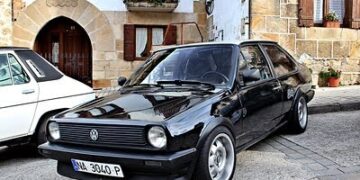 Um Volkswagen Polo no modelo de 1985. 

Foto: Txemari. (Navarra) / Flickr